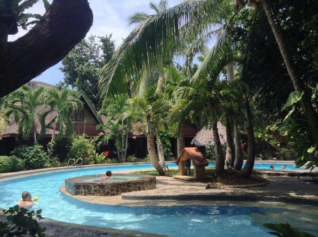 Alona Tropical Beach Resort Panglao Exterior photo