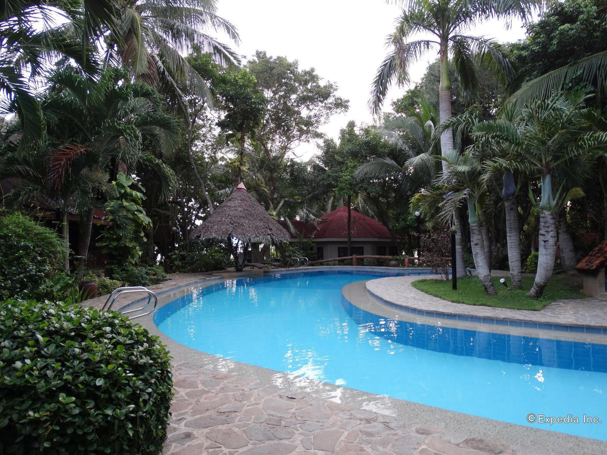 Alona Tropical Beach Resort Panglao Exterior photo